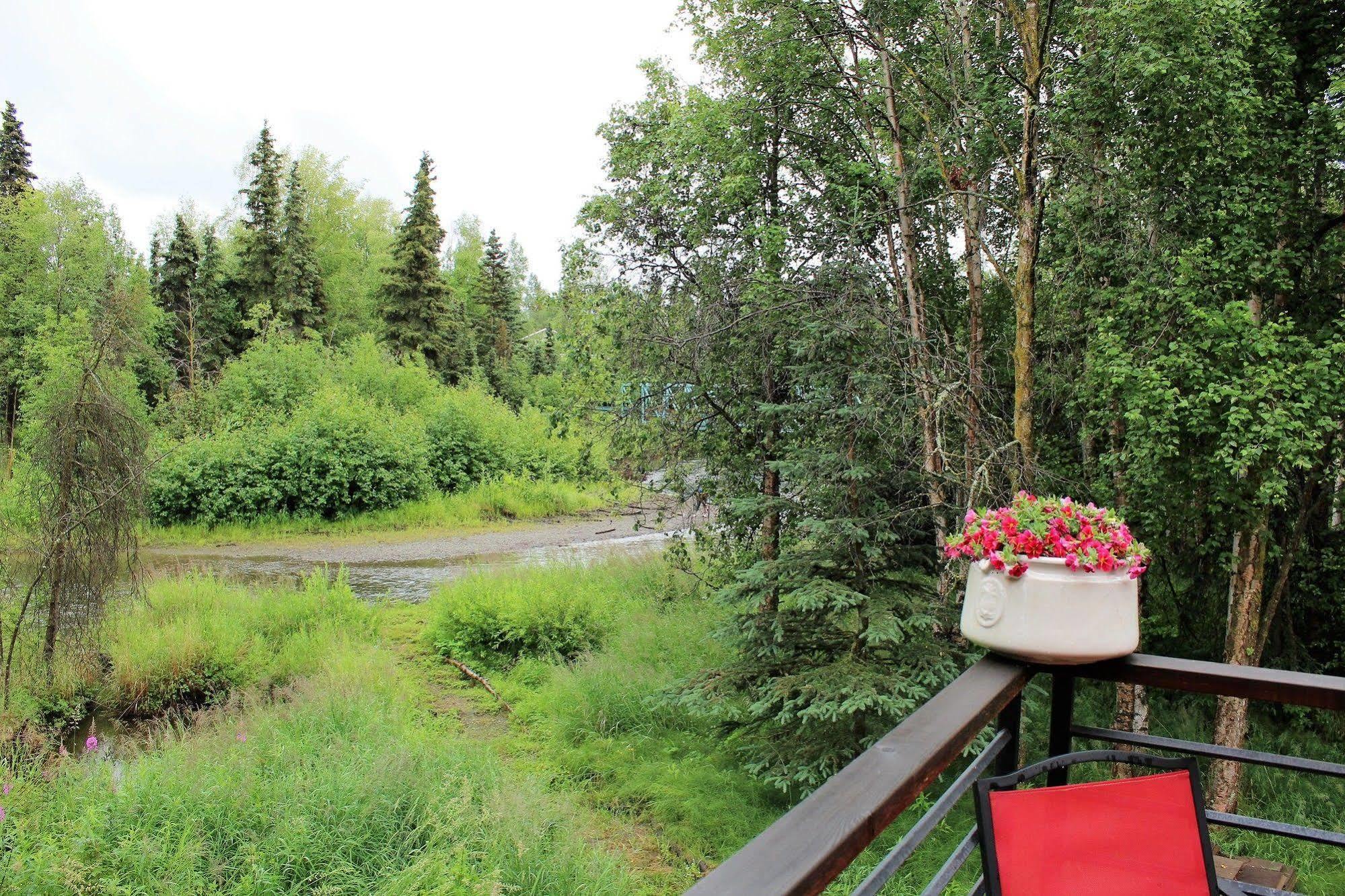 Maria'S Creekside B&B Anchorage Exterior photo